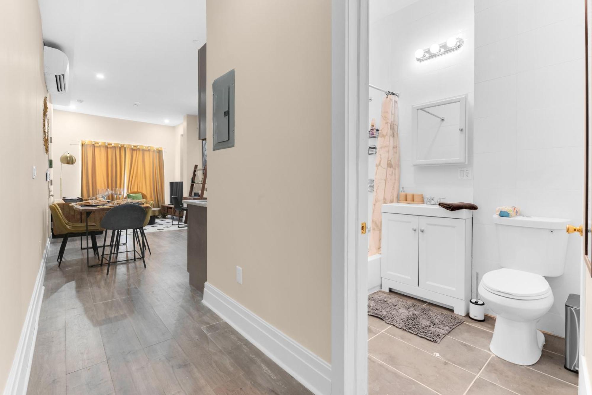 Charming 2br Bkyrd Near Williamsburg Apartamento